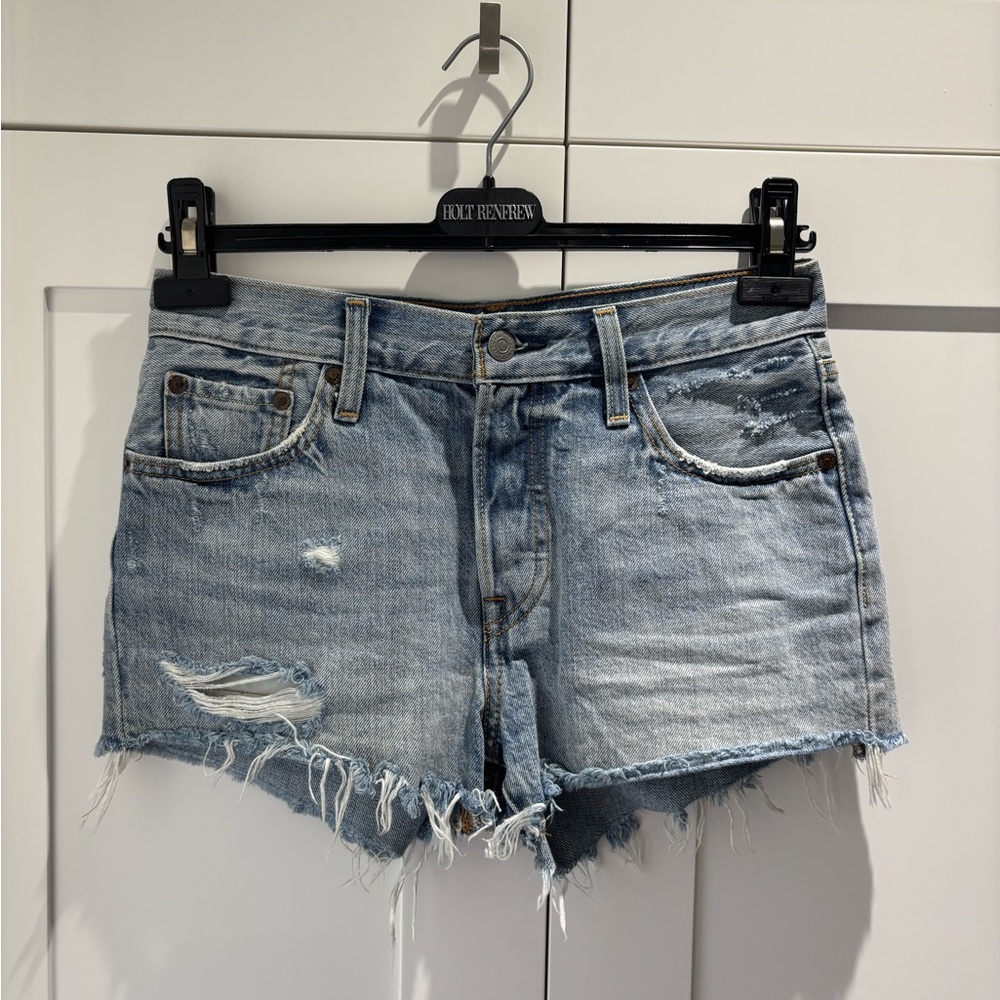 Levi’s Light Wash 501 Jean Shorts